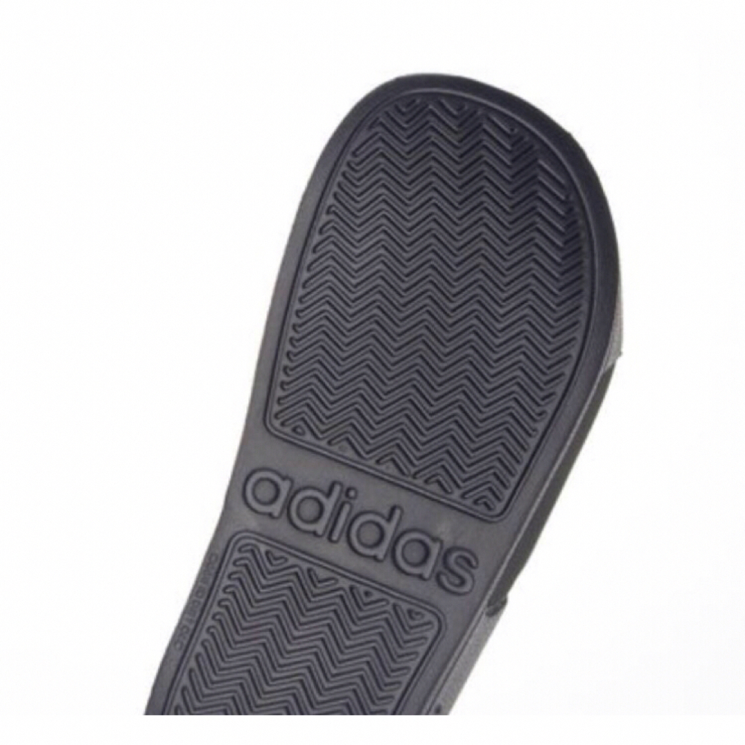 adidas(アディダス)のアディダス シャワーサンダル ネイビー 24.5センチ 新品 タグ付き レディースの靴/シューズ(サンダル)の商品写真