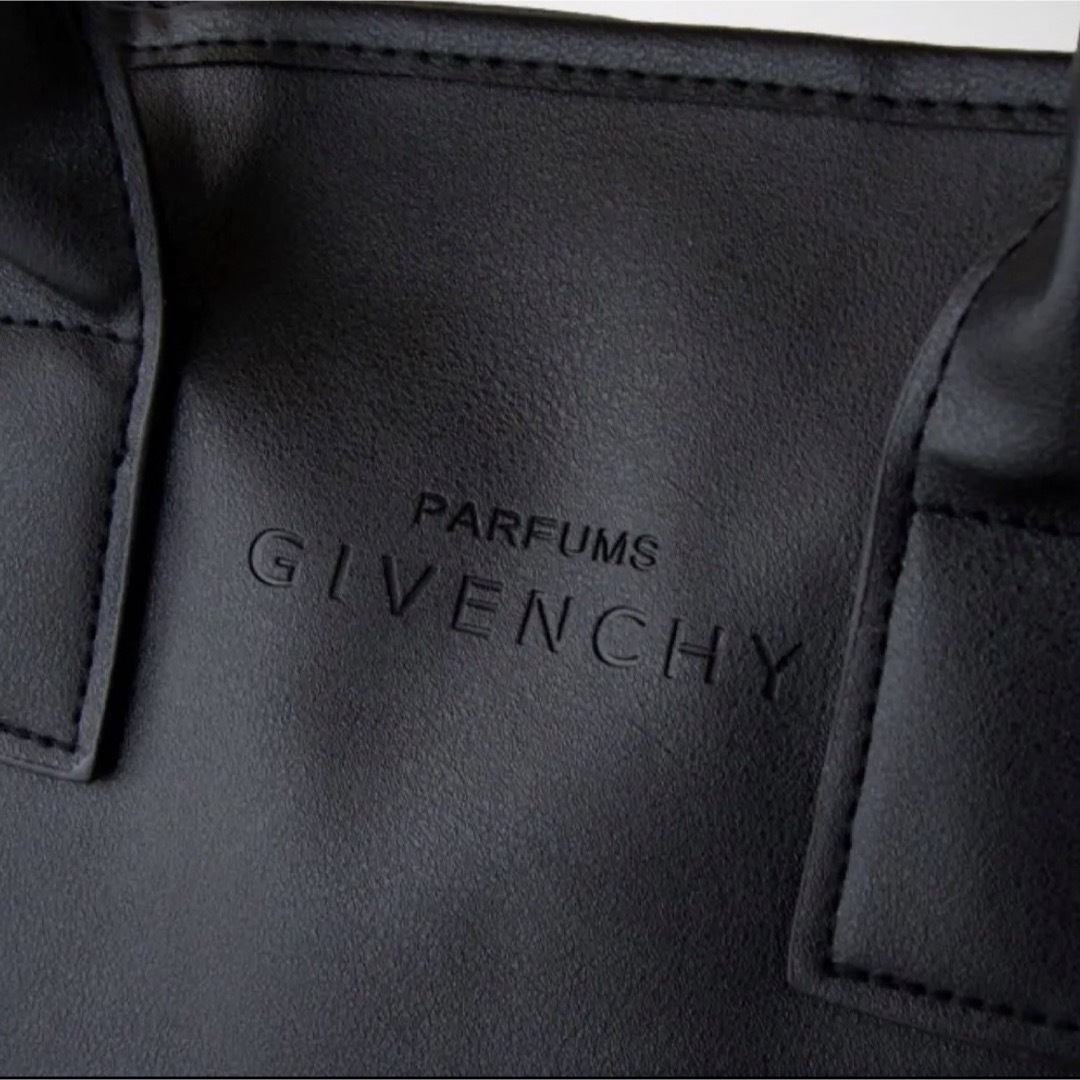 GIVENCHY(ジバンシィ)のジバンシー メンズ レディース トートバッグ ビジネスバッグ ブラック 黒 A4 メンズのバッグ(トートバッグ)の商品写真