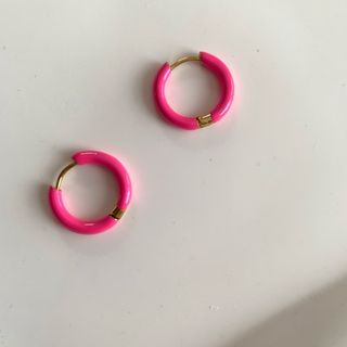 ステンレス　ピンクカラー　フープピアス(ピアス)