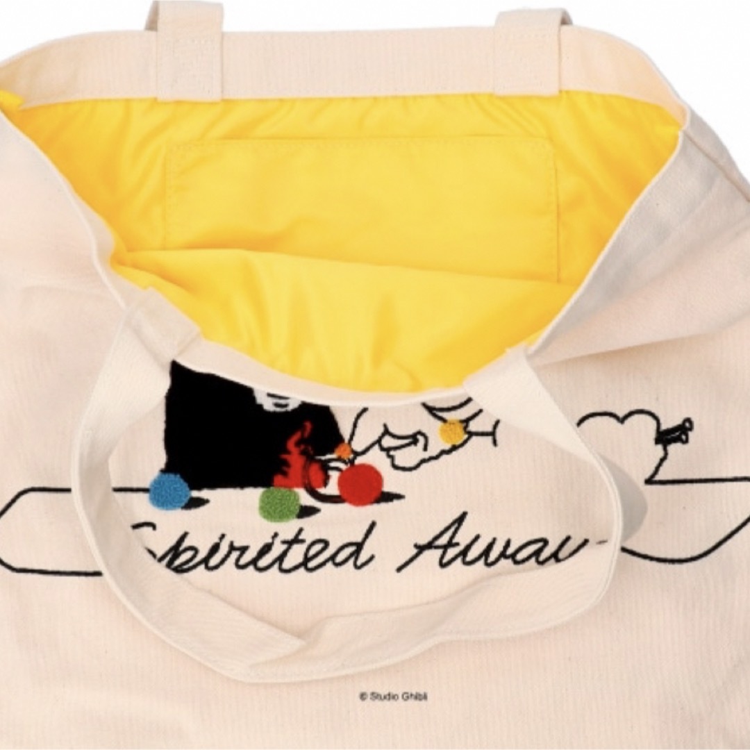 ジブリ(ジブリ)の千と千尋の神隠し  刺繍 帆布 トートバッグ  トート　編み物 レディースのバッグ(トートバッグ)の商品写真