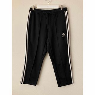 オリジナルス(Originals（adidas）)の【美品】adidas クロップドトラックパンツ(その他)