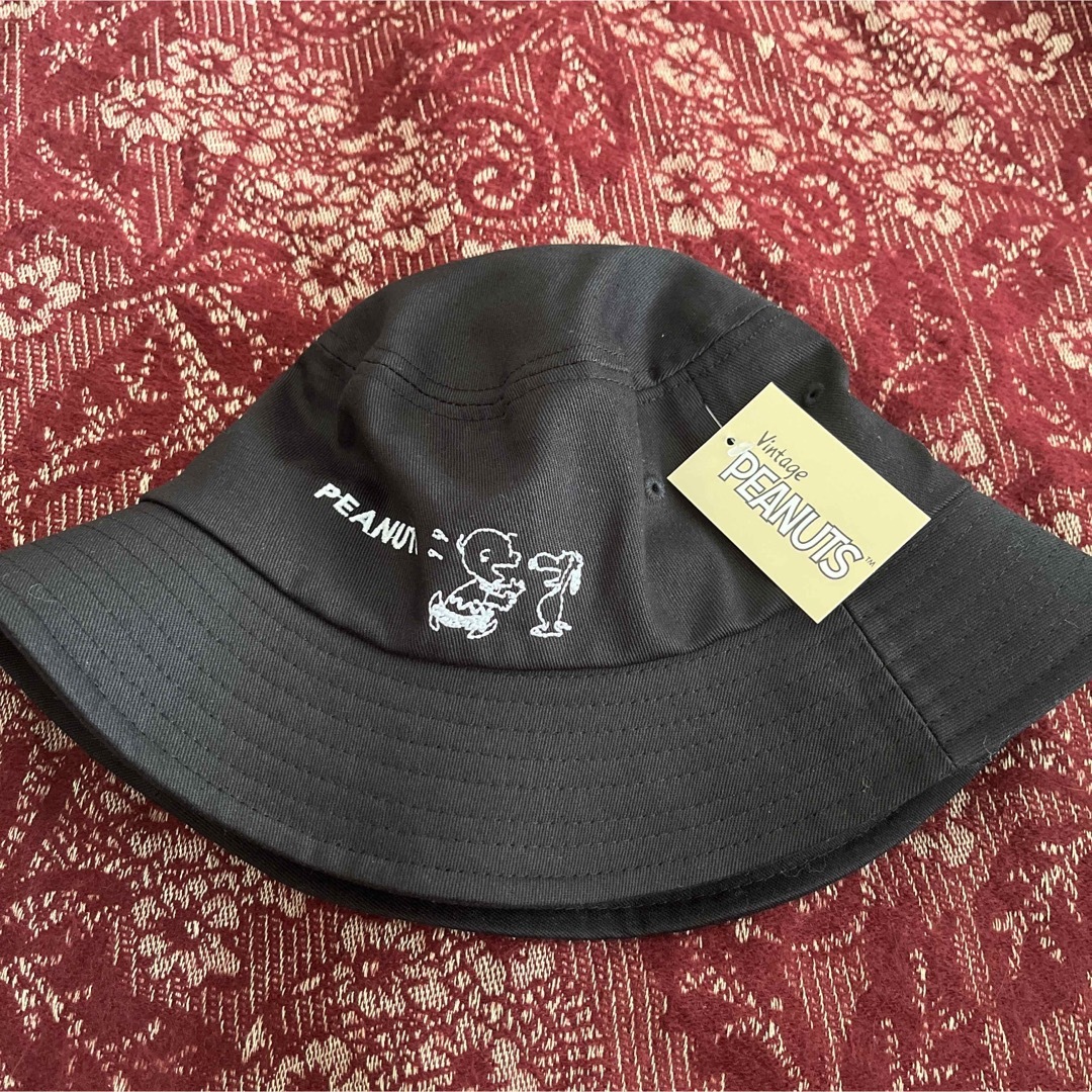 SNOOPY(スヌーピー)の【 PEANUTS 】 ピーナッツ スヌーピー バケットハット 黒 ブラック レディースの帽子(その他)の商品写真
