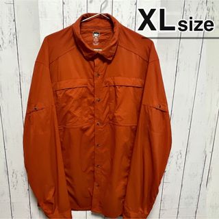 シャツ(shirts)のUSA古着　ナイロンシャツ　XLサイズ　オレンジ　テラコッタ　無地　長袖　ワーク(シャツ)