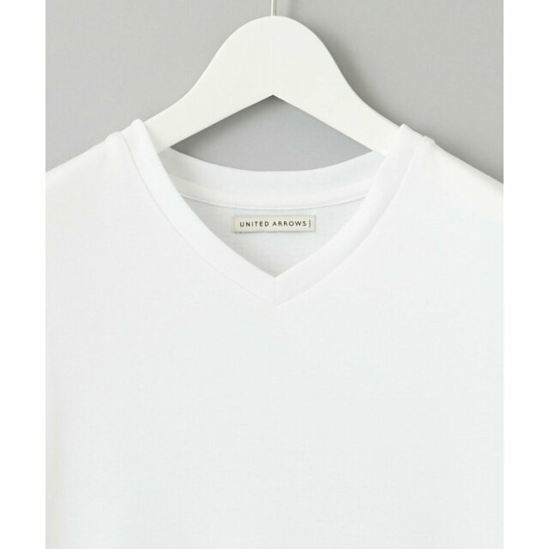 UNITED ARROWS(ユナイテッドアローズ)の【WHITE】シャイニー Vネック Tシャツ その他のその他(その他)の商品写真