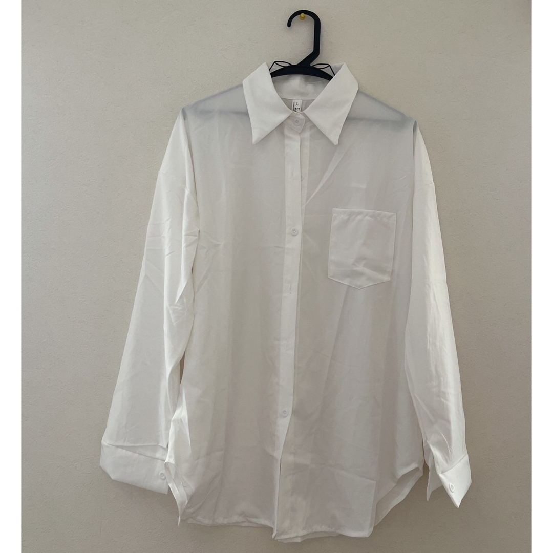 長袖 春 白シャツ 定番 レディース 無地 オーバーサイズ ブラウス L レディースのトップス(シャツ/ブラウス(長袖/七分))の商品写真