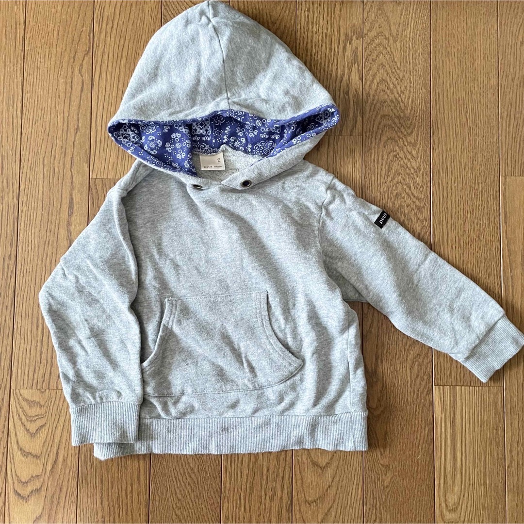 petit main(プティマイン)のロゴ刺繍パーカー キッズ/ベビー/マタニティのキッズ服男の子用(90cm~)(Tシャツ/カットソー)の商品写真