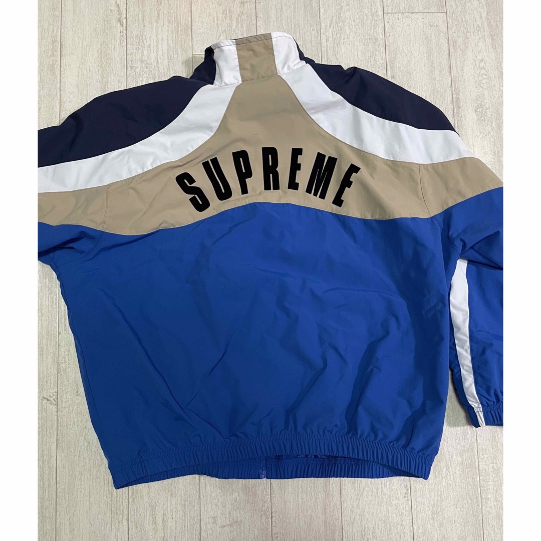 Supreme(シュプリーム)のsupreme umbro track jacket メンズのジャケット/アウター(ナイロンジャケット)の商品写真