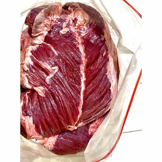 牛肉BEEF USハンギング テンダー 2kg、4kg(肉)