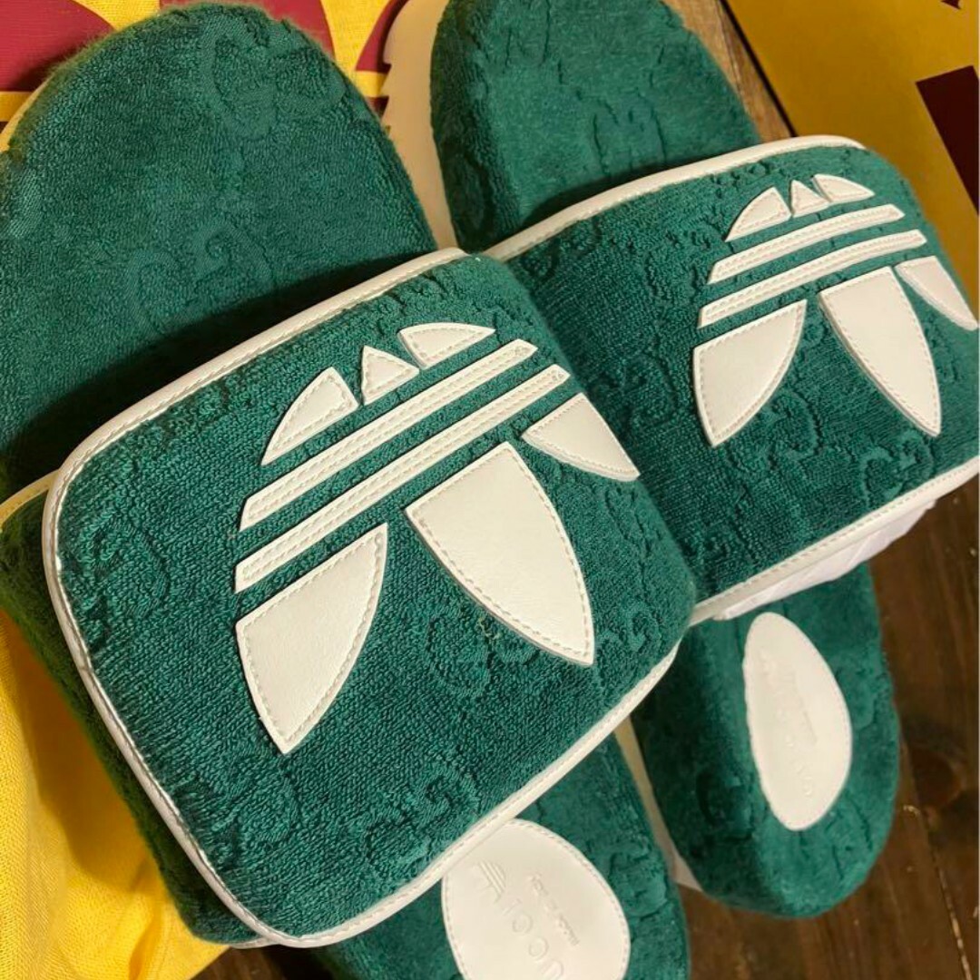 Gucci(グッチ)のGucci  adidas GG Platform Sandal Green メンズの靴/シューズ(サンダル)の商品写真