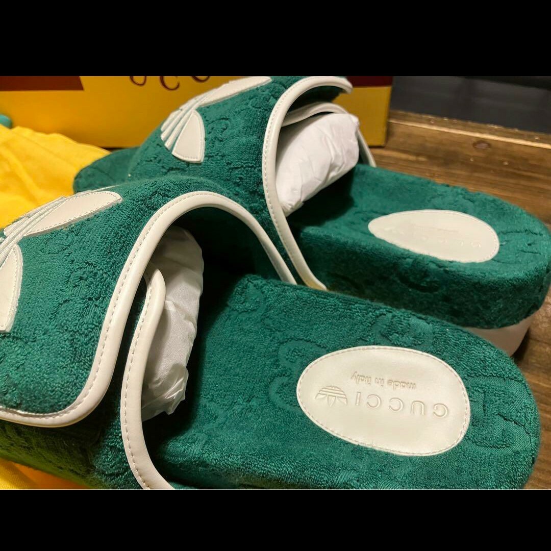 Gucci(グッチ)のGucci  adidas GG Platform Sandal Green メンズの靴/シューズ(サンダル)の商品写真