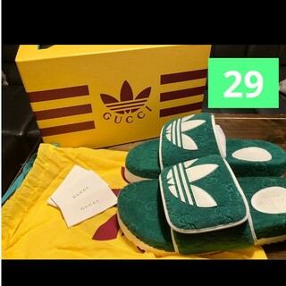 グッチ(Gucci)のGucci  adidas GG Platform Sandal Green(サンダル)