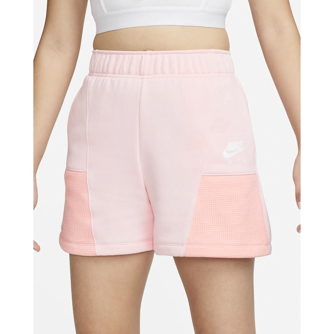 NIKE - 新品☆NIKE☆ハーフパンツ☆ショートパンツ☆ピンク☆L NIKE - 新品☆NIKE☆ハーフパンツ☆ショートパンツ☆ピンク☆L