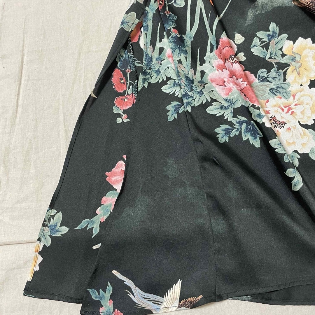 ZARA(ザラ)のZARAザラ 和風花柄鳥柄 リボンベルトワンピース サイドスリット レディースのワンピース(ロングワンピース/マキシワンピース)の商品写真