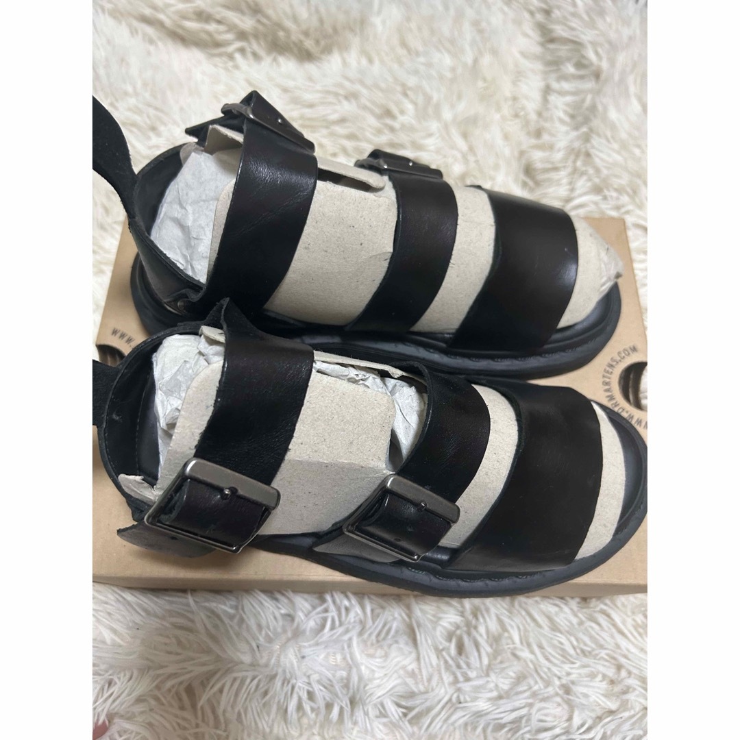 Dr.Martens(ドクターマーチン)のドクターマーチンGRYPHON STRAPSANDAL GRYPHON SNDL レディースの靴/シューズ(サンダル)の商品写真