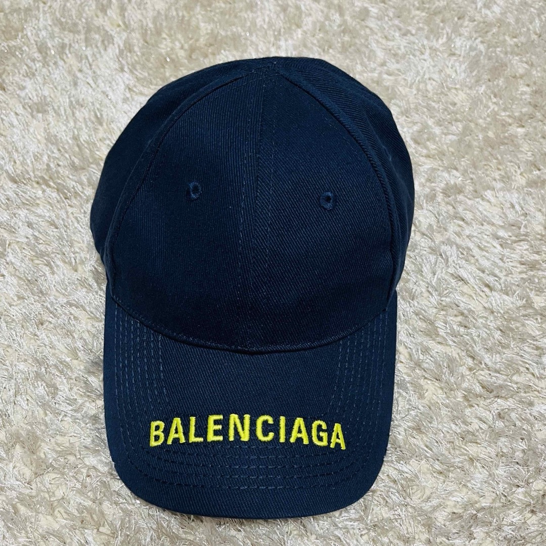 Balenciaga(バレンシアガ)のバレンシアガ　キャップ　男女兼用　値下げ❗️ レディースの帽子(キャップ)の商品写真