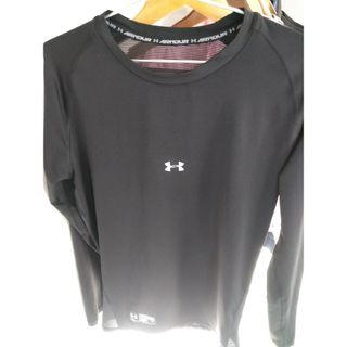 アンダーアーマー(UNDER ARMOUR)のアンダーシャツ(ウェア)