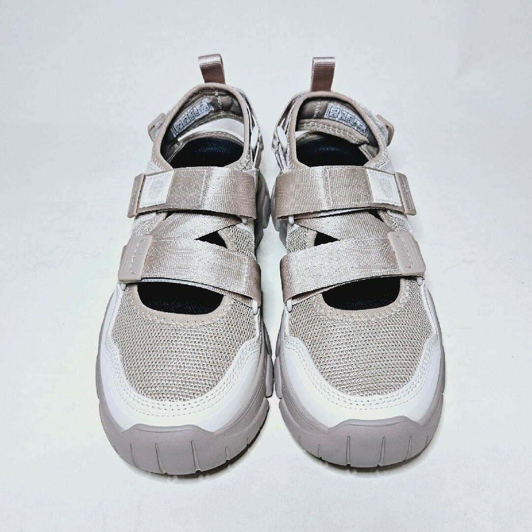 SHAKA(シャカ)の【新品】LINEN/TAUPE 24cm SHAKA オッタートレイル レディースの靴/シューズ(サンダル)の商品写真