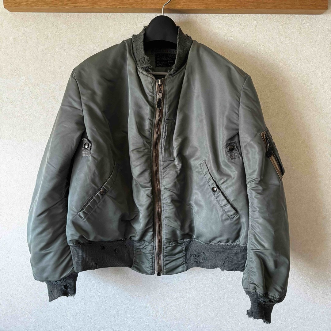 VINTAGE(ヴィンテージ)の米軍 実物 50s  MA-1 MIL-J-8279A XL 黒タグ ma1 メンズのジャケット/アウター(フライトジャケット)の商品写真