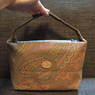 エトロ(ETRO)のエトロのポーチ(ポーチ)