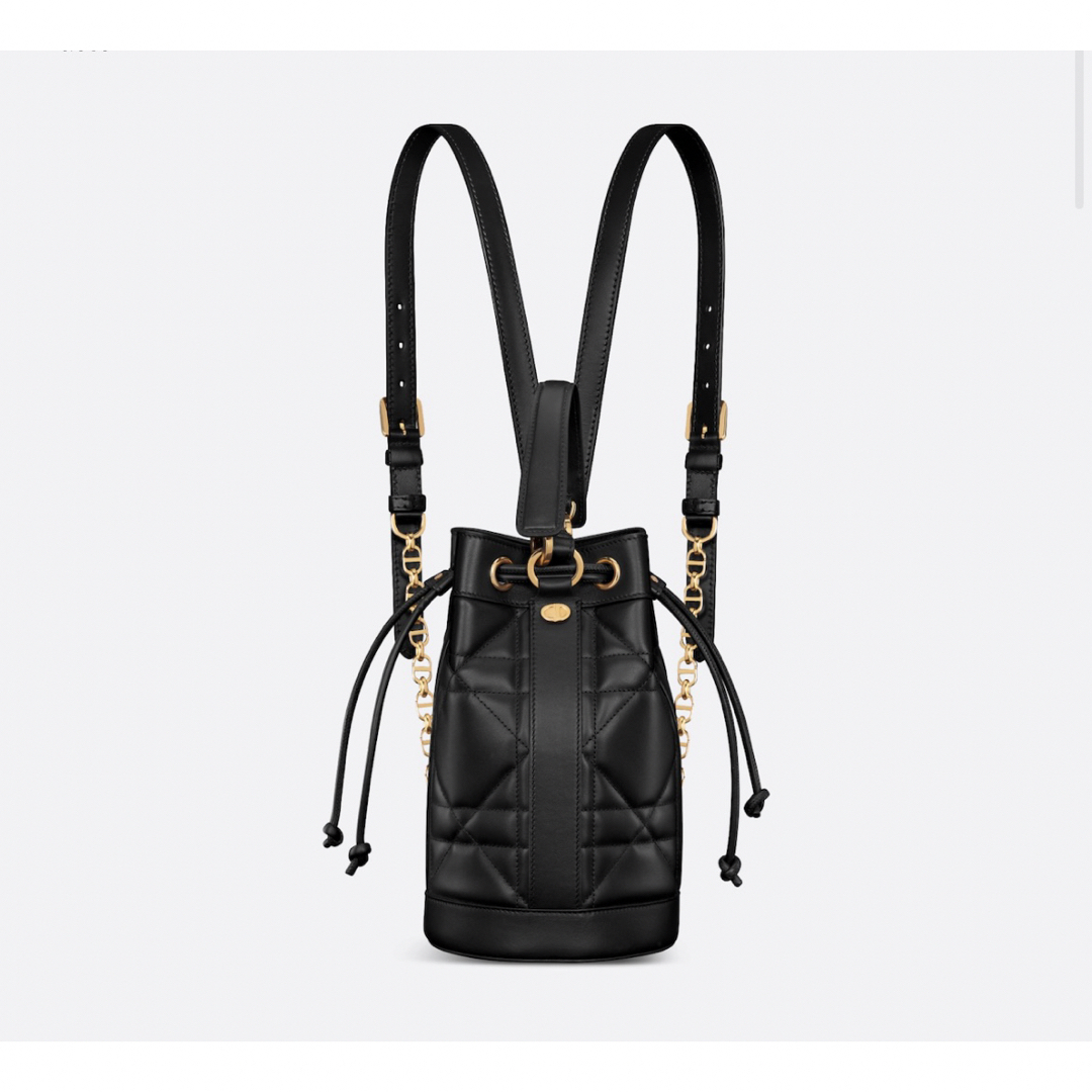 Christian Dior(クリスチャンディオール)の新作 新品 ディオール DIOR バックパック スモール ブラック レディースのバッグ(リュック/バックパック)の商品写真