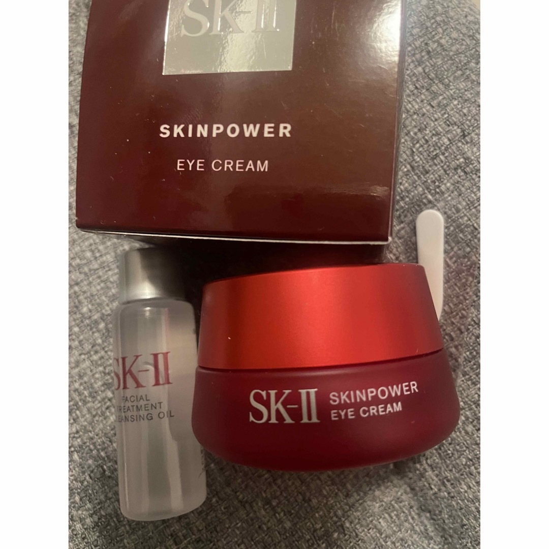 SK-II(エスケーツー)のSK-II エスケーツー　スキンパワーアイクリーム　15g クレンジングオイル コスメ/美容のスキンケア/基礎化粧品(アイケア/アイクリーム)の商品写真