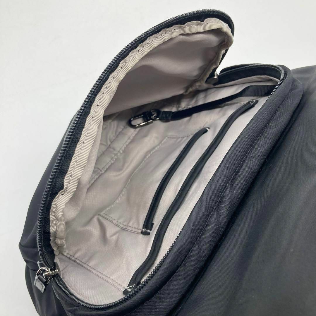 TUMI(トゥミ)の【極軽量☆美品】TUMI Voyageur Hilden ヒルデン リュック メンズのバッグ(バッグパック/リュック)の商品写真