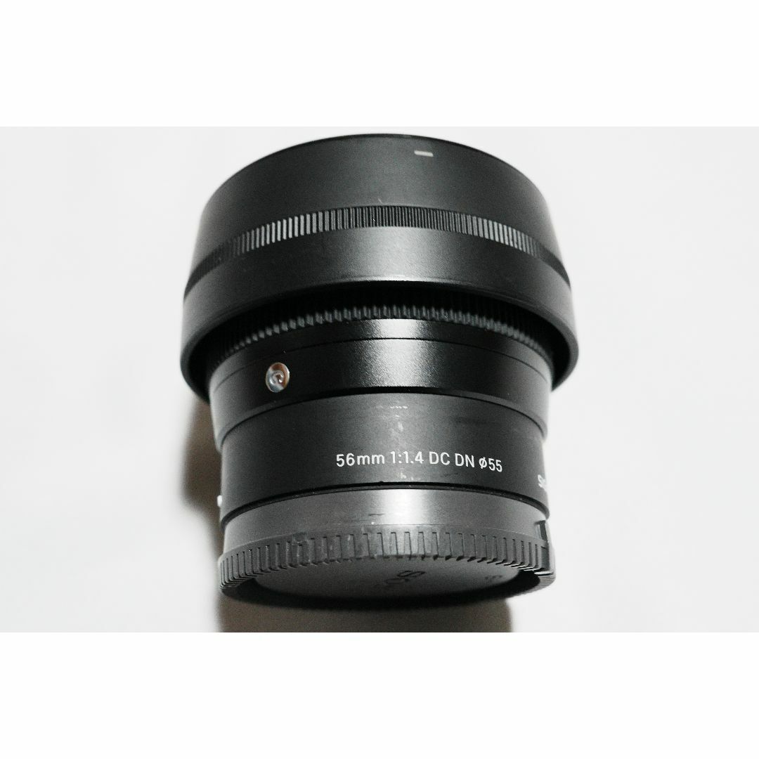 SONY(ソニー)のSIGMA シグマ Sony Eマウント レンズ 56mm F1.4 DC DN スマホ/家電/カメラのカメラ(レンズ(単焦点))の商品写真