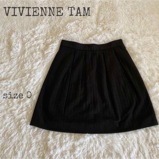 ヴィヴィアンタム(VIVIENNE TAM)のVIVIENNETAMヴィヴィアンタム　ひざ丈スカート サイズS エンボス総柄(ひざ丈スカート)