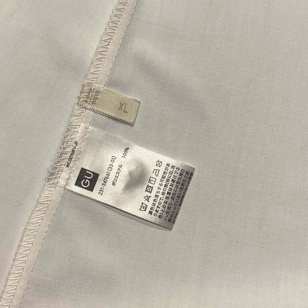 GU(ジーユー)のGU ビッグボウタイブラウス ホワイト XL レディースのトップス(シャツ/ブラウス(長袖/七分))の商品写真