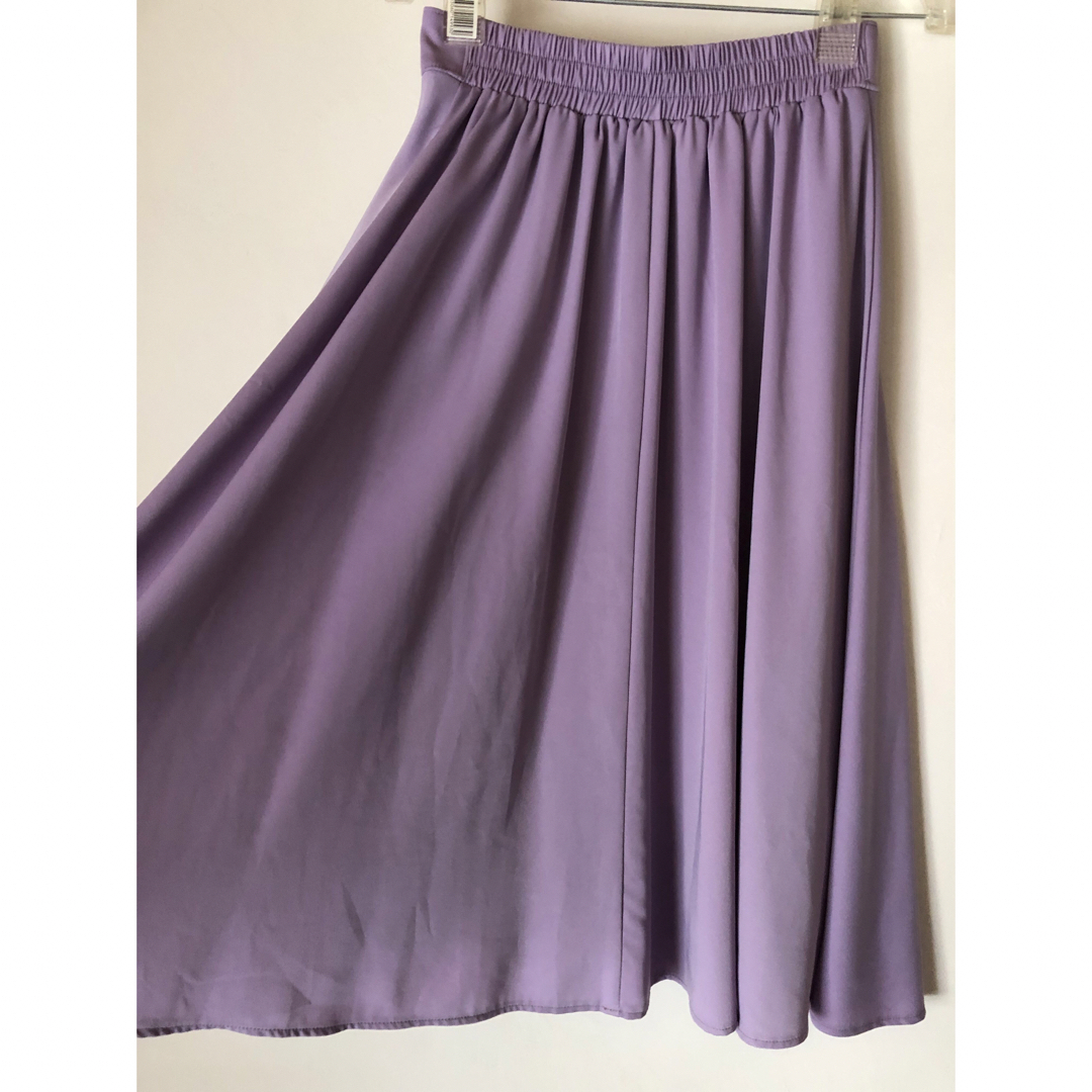 CECIL McBEE(セシルマクビー)のセシルマクビー　薄紫色　ロングスカート  M レディースのスカート(ロングスカート)の商品写真