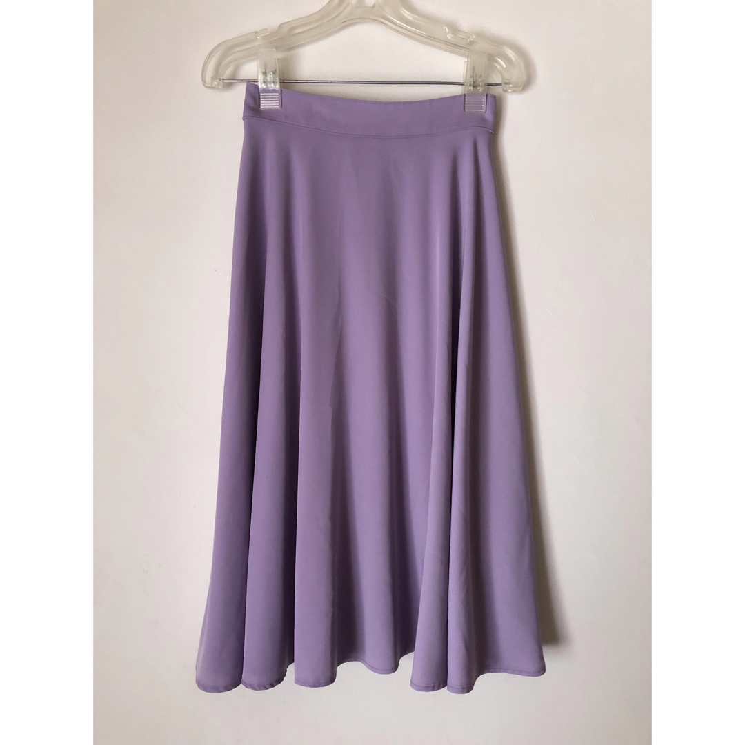 CECIL McBEE(セシルマクビー)のセシルマクビー　薄紫色　ロングスカート  M レディースのスカート(ロングスカート)の商品写真