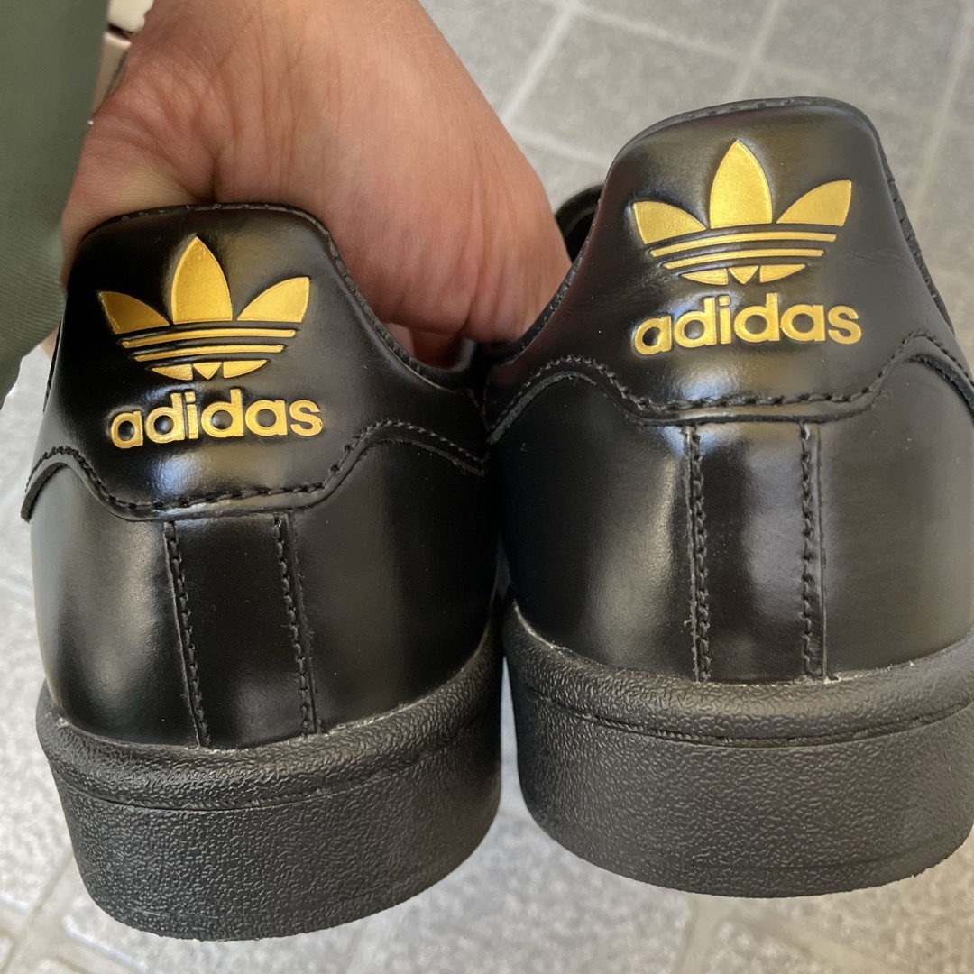 adidas(アディダス)の【中古／美品】BY×アディダスオリジナルス キャンパス Black メンズの靴/シューズ(スニーカー)の商品写真