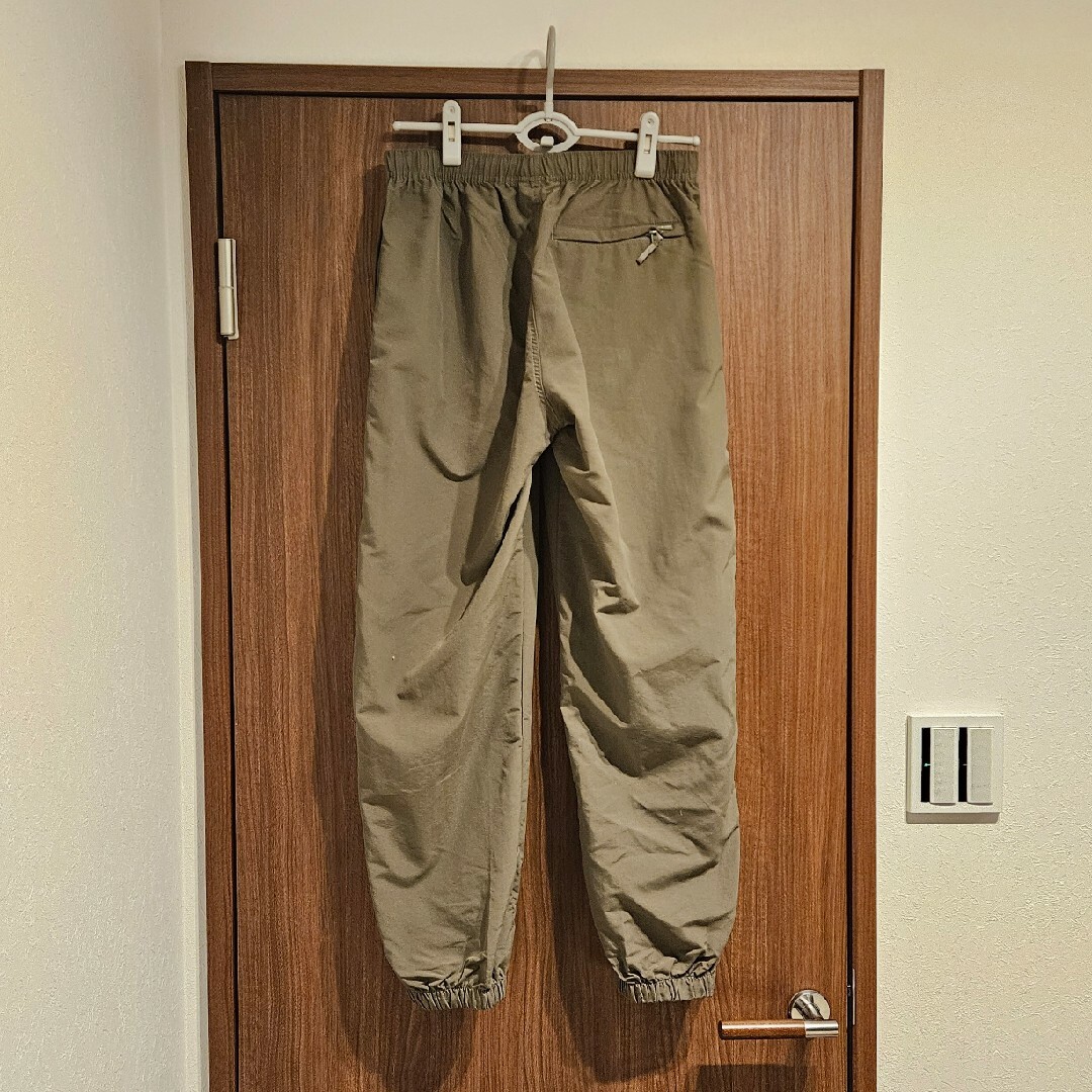 Supreme(シュプリーム)の窪塚洋介着★Supreme★Warm Up Pantウォームアップパンツオリーブ メンズのパンツ(その他)の商品写真