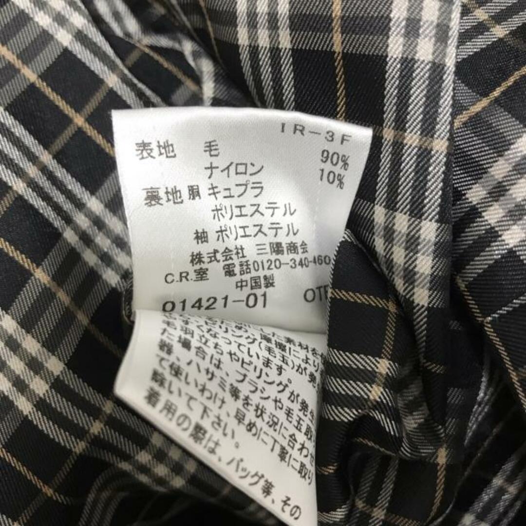 BURBERRY BLUE LABEL(バーバリーブルーレーベル)のBurberry Blue Label(バーバリーブルーレーベル) コート サイズ40 M レディース美品  - 黒 長袖/冬 レディースのジャケット/アウター(その他)の商品写真