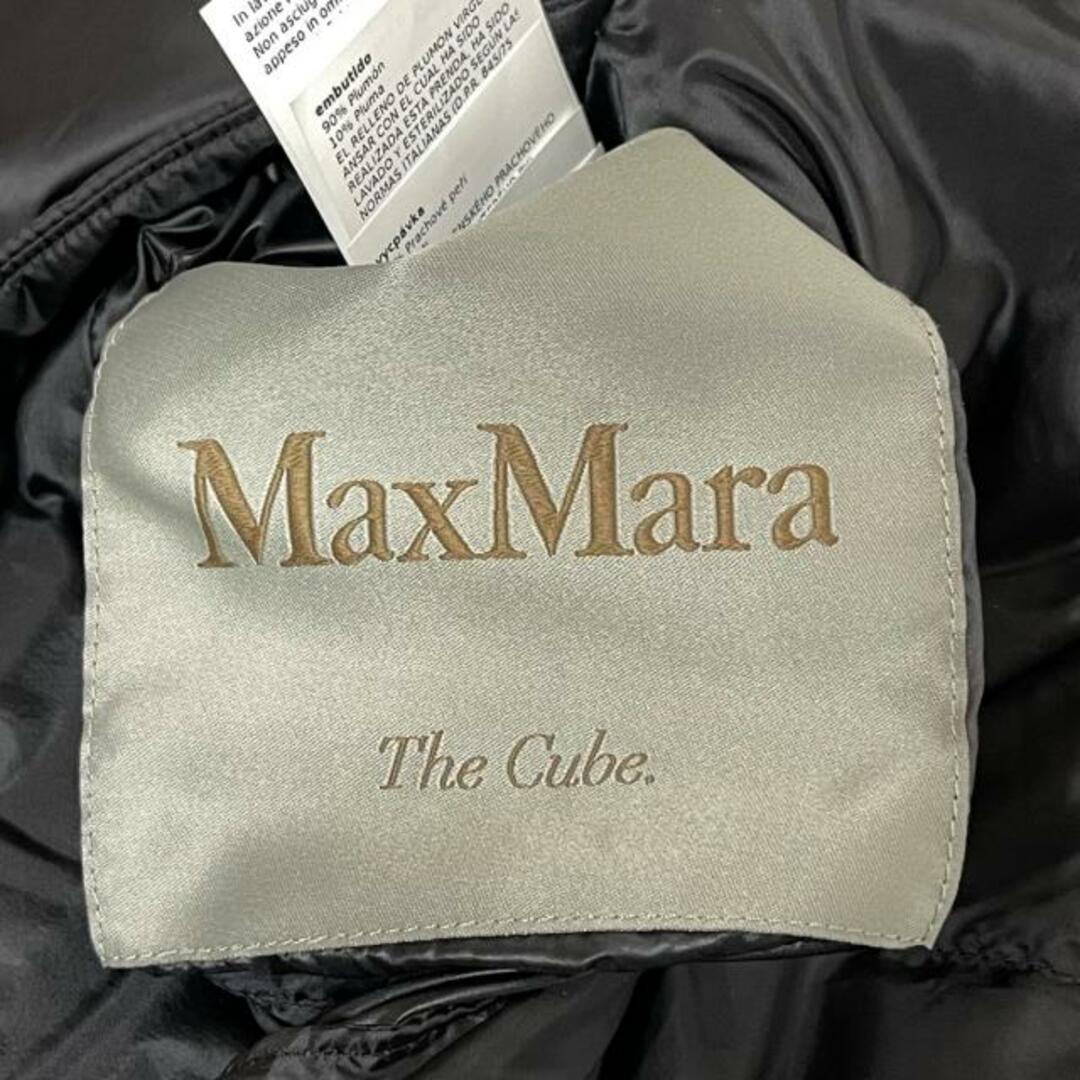 Max Mara(マックスマーラ)のMax Mara(マックスマーラ) ポンチョ サイズS レディース美品  - 黒 The Cube/ジップアップ/ダウン/秋/冬 レディースのジャケット/アウター(ポンチョ)の商品写真