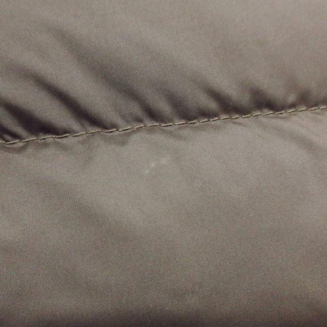 MONCLER(モンクレール)のMONCLER(モンクレール) ダウンベスト サイズ1 S メンズ美品  CHEVAL(シュバル) カーキ 秋/冬 メンズのジャケット/アウター(ダウンベスト)の商品写真