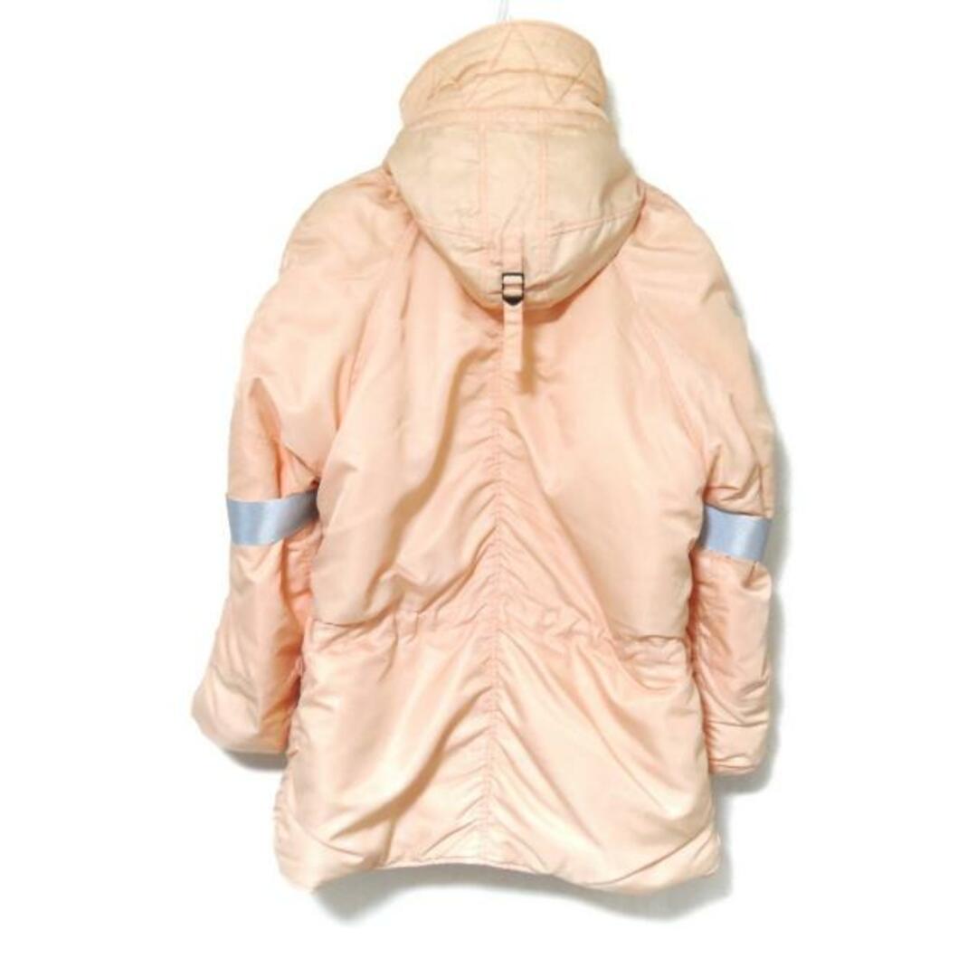 MM6(エムエムシックス)のMM6(エムエムシックス) コート サイズ36 M レディース - オレンジ 長袖/中綿/ジップアップ/冬 レディースのジャケット/アウター(その他)の商品写真