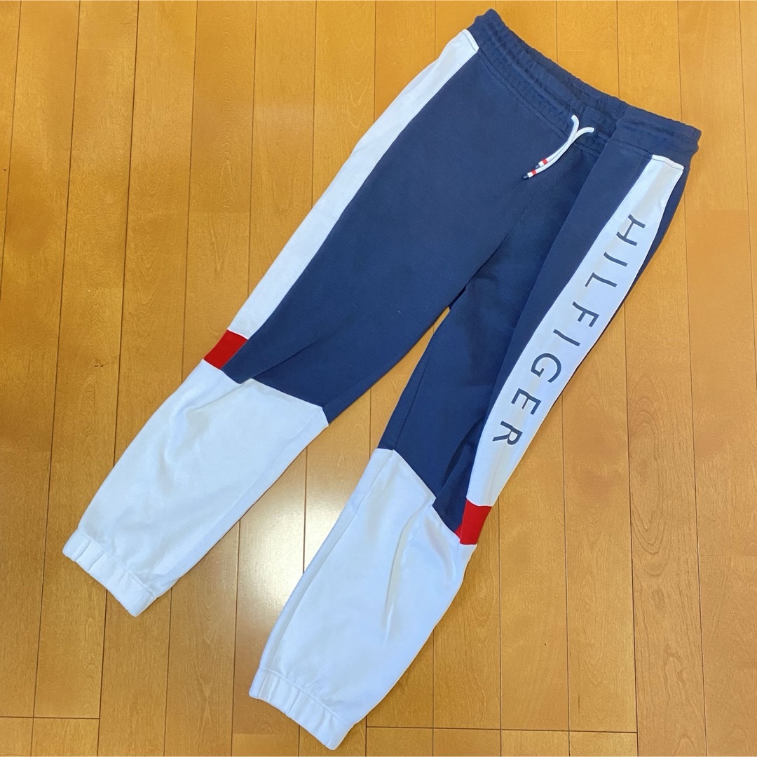 TOMMY HILFIGER(トミーヒルフィガー)の美品 TOMMY HILFIGER スウェットパンツ キッズ 150 L キッズ/ベビー/マタニティのキッズ服女の子用(90cm~)(パンツ/スパッツ)の商品写真