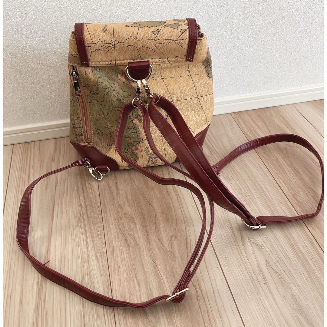 カバン レディースのバッグ(リュック/バックパック)の商品写真
