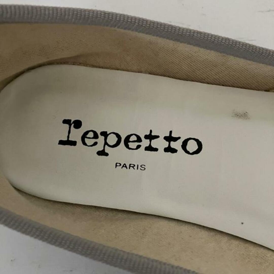 repetto(レペット)のrepetto(レペット) フラットシューズ 37 レディース - グレー エナメル（レザー） レディースの靴/シューズ(その他)の商品写真