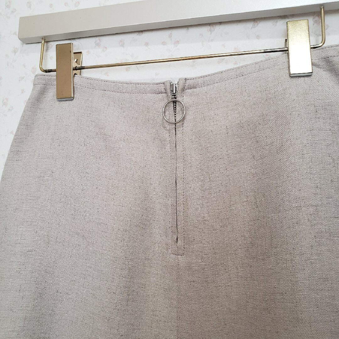 IENA(イエナ)のIENA ベージュグレーミモレ丈スカート34XS レディースのスカート(その他)の商品写真