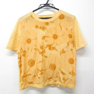 サルヴァトーレフェラガモ(Salvatore Ferragamo)のSalvatoreFerragamo(サルバトーレフェラガモ) 半袖Tシャツ サイズM レディース - オレンジ 花柄(Tシャツ(半袖/袖なし))