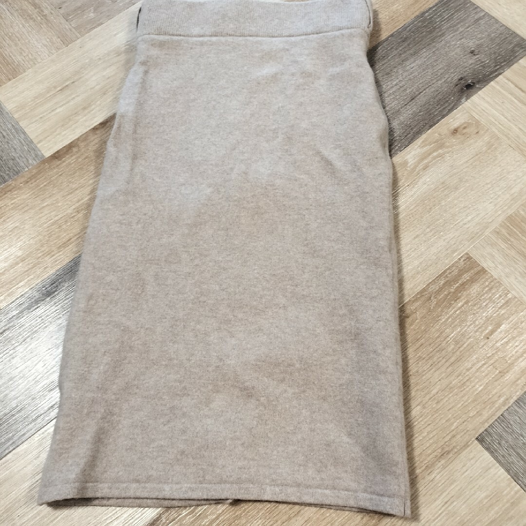ROPE’(ロペ)のロペ　ニットスカート レディースのスカート(ひざ丈スカート)の商品写真