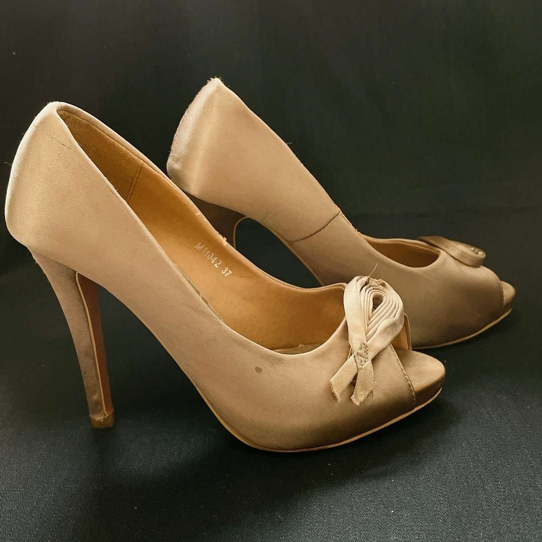 ゴールド オープントゥ ピンヒール パンプス レディースの靴/シューズ(ハイヒール/パンプス)の商品写真
