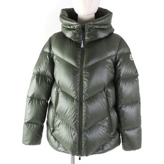 モンクレール(MONCLER)の極美品 MONCLER モンクレール 2022年製 CHAMBON シャンボン ロゴワッペン・フード付 ダウンジャケット カーキ 1 ハンガー・ガーメント付き 正規品 レディース(ダウンジャケット)