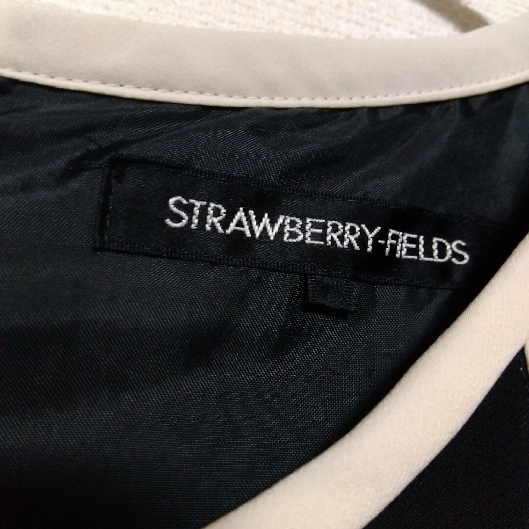 STRAWBERRY-FIELDS(ストロベリーフィールズ)のSTRAWBERRY-FIELDS ワンピース レディースのワンピース(ひざ丈ワンピース)の商品写真
