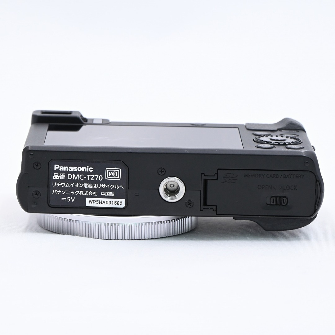 Panasonic(パナソニック)のPanasonic Lumix TZ70 シルバー DMC-TZ70-S スマホ/家電/カメラのカメラ(コンパクトデジタルカメラ)の商品写真