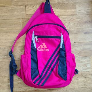 アディダス(adidas)のadidas ボディバッグ ショルダーバッグ(リュックサック)