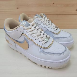 ナイキ(NIKE)のナイキ ウィメンズ エアフォース1 シャドウ " 白/セサミ" 23.5センチ(スニーカー)