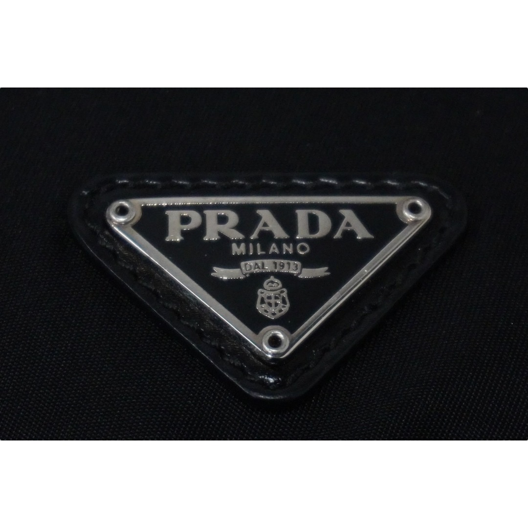 PRADA(プラダ)のPRADA プラダ 巾着 ポーチ トライアングルロゴ テスート ブラック 1NA369 イタリア製 良品 中古 61286 レディースのバッグ(その他)の商品写真